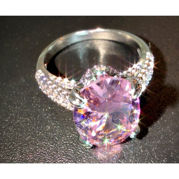 Stunning Sterling Silver Ring With Large Pink Oval Cubic Zirconia & Pave Band - Picture 4 of 8